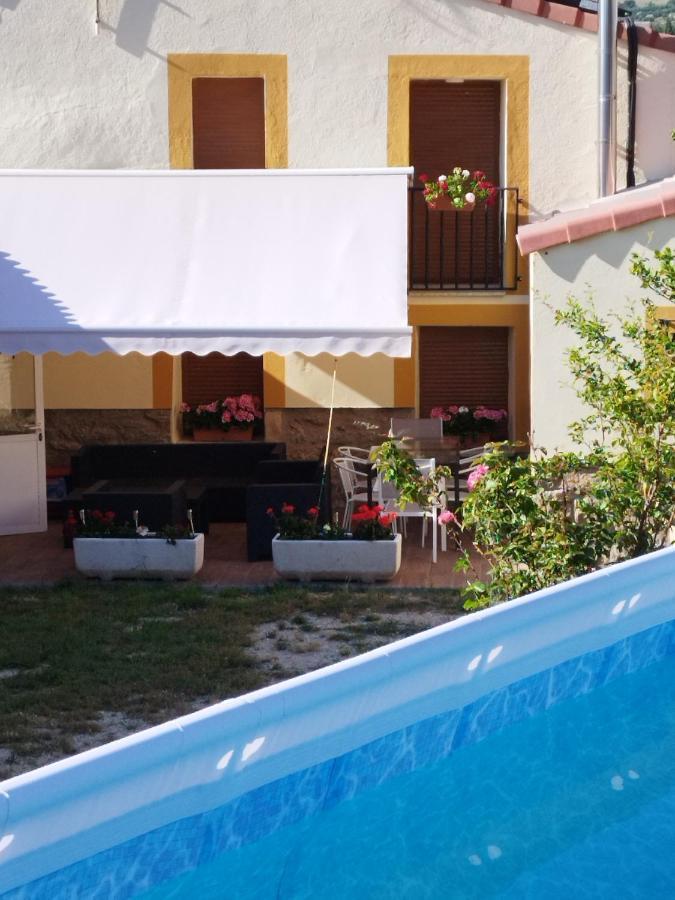 Casa Rural Los 7 Pinos De Gredos Navarredonda de Gredos Dış mekan fotoğraf